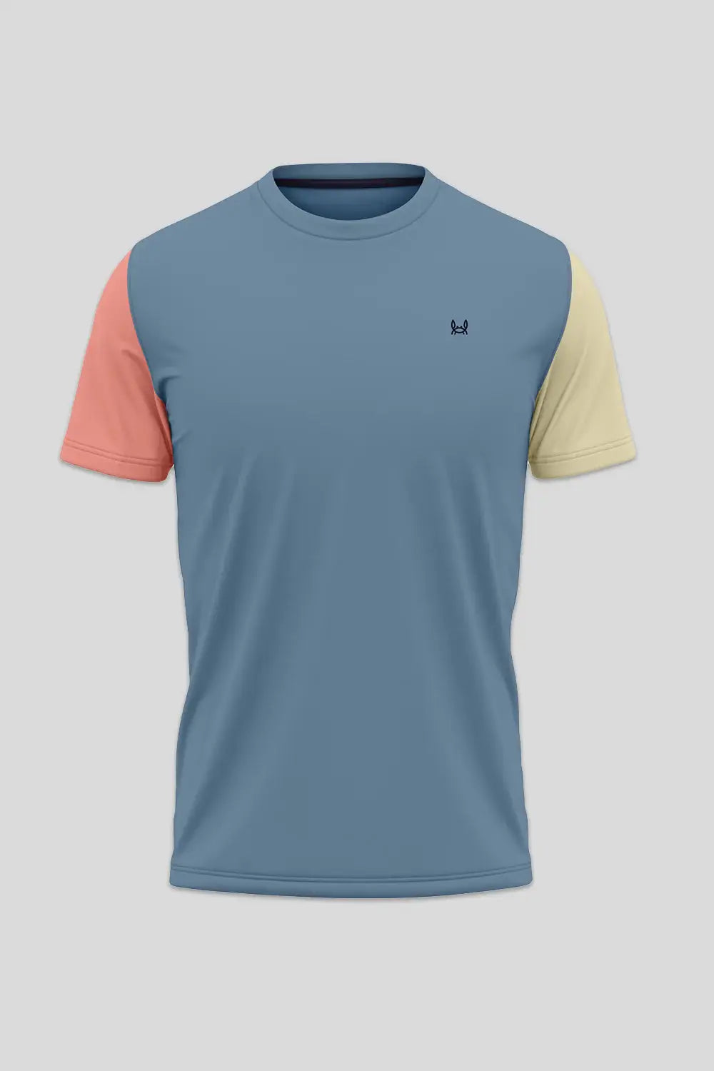 Blauw T-shirt met gele en rode mouw