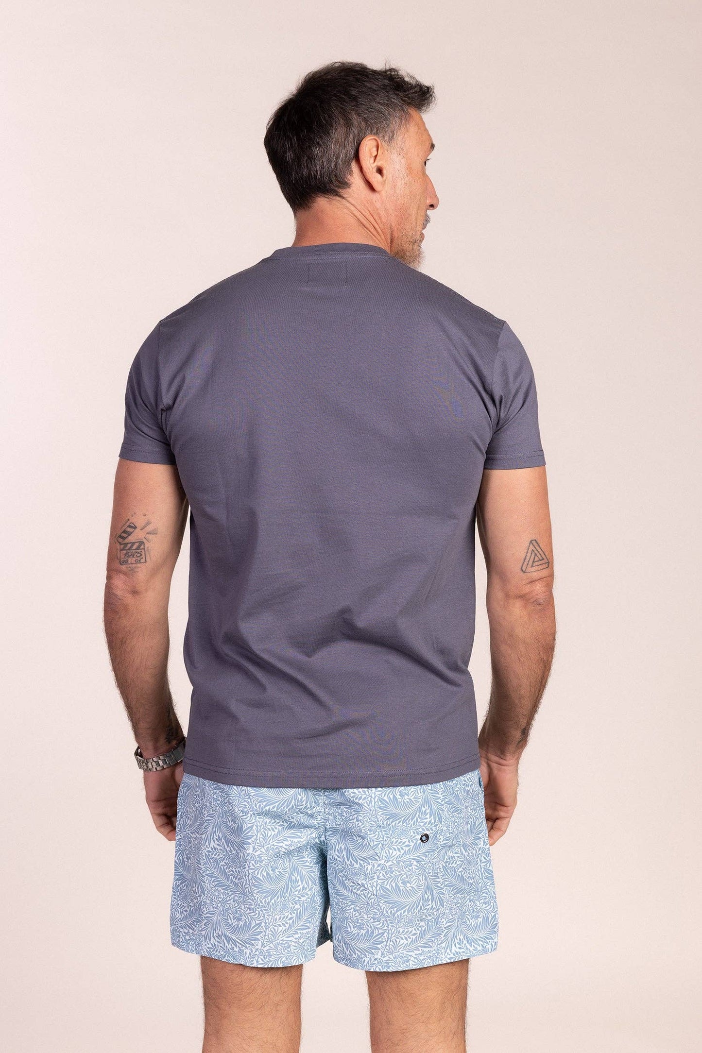 Basis T-shirt met Korte Mouwen Loodkleurig: M