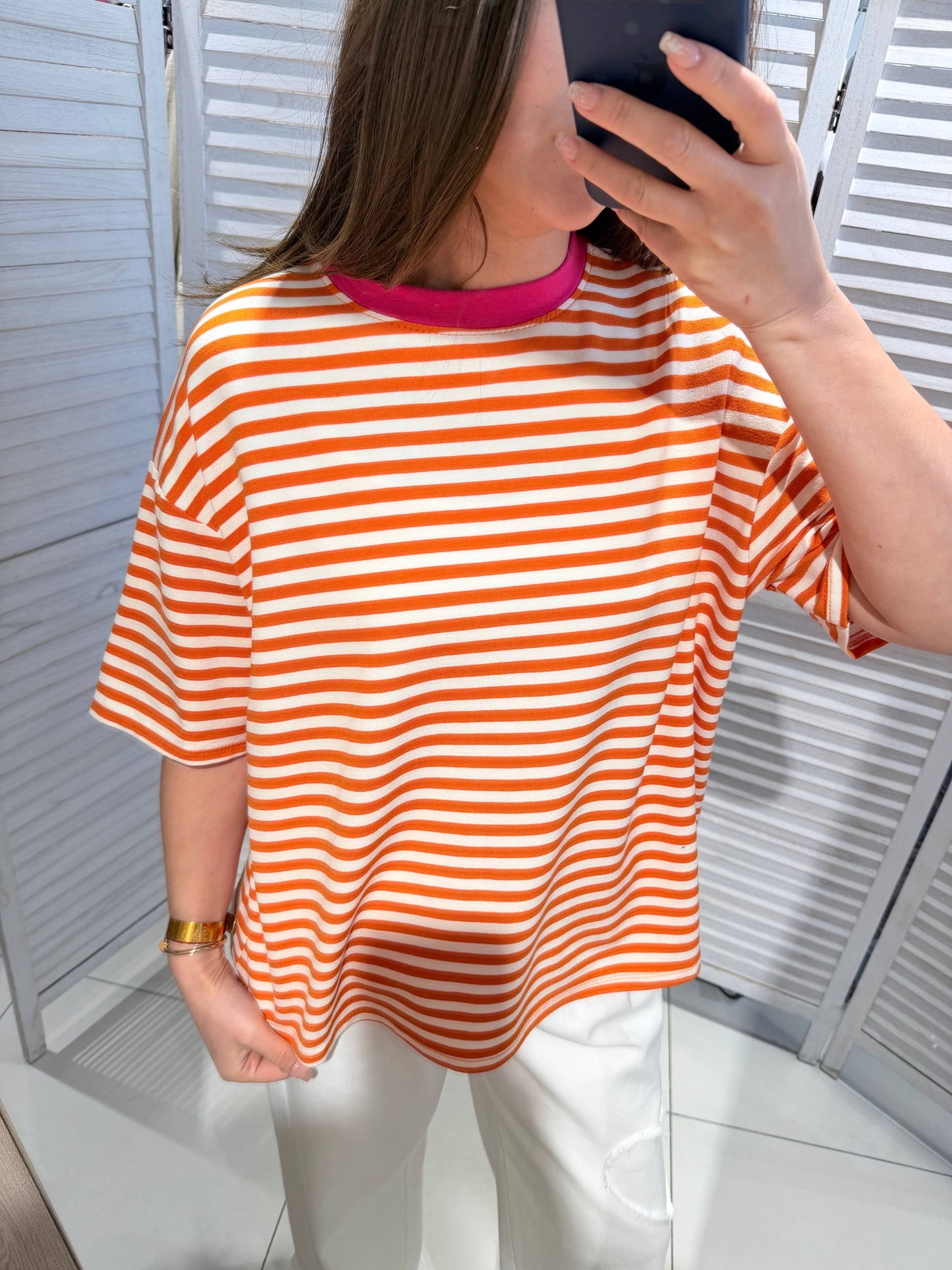 Gestreept T-shirt met contrasterende kraag: Orange / TU