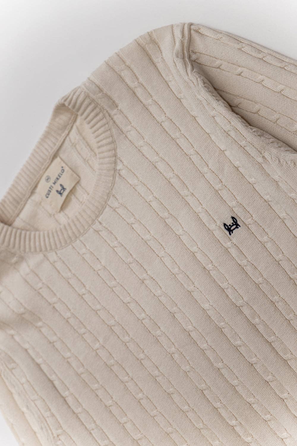 Beige Kabeltrui