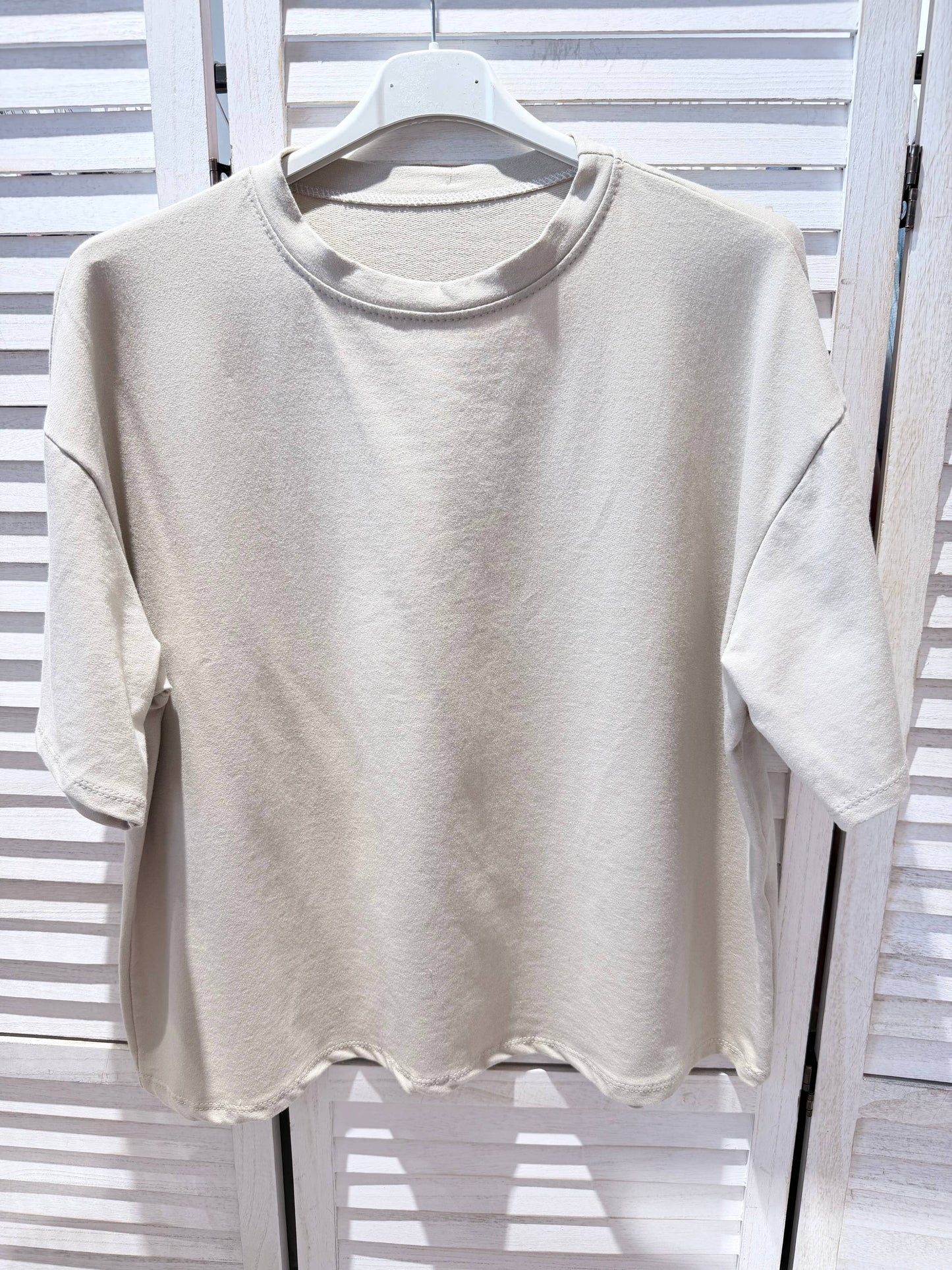 Basic T-shirt met ronde hals: Beige / JIJ
