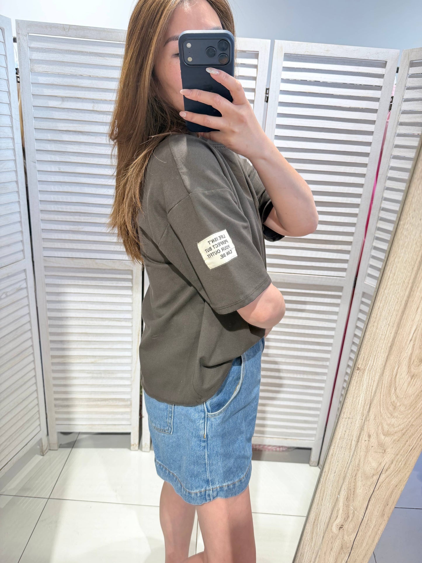 Basic T-shirt met ronde hals: Donkerbruin / JIJ