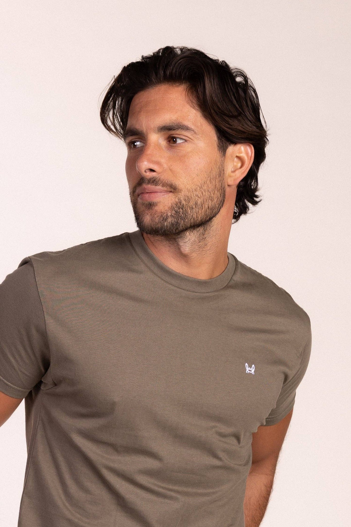 Basic T-shirt met korte mouwen in kaki: M