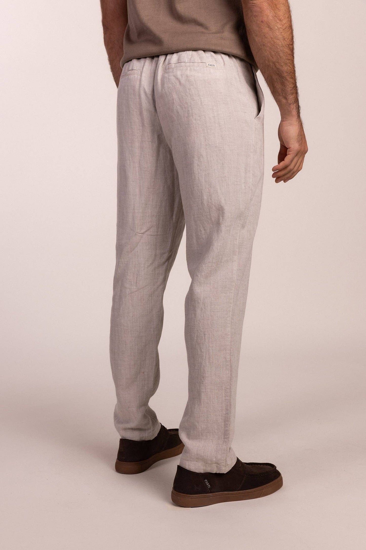 Beige linnen pantalon met plooien: 42